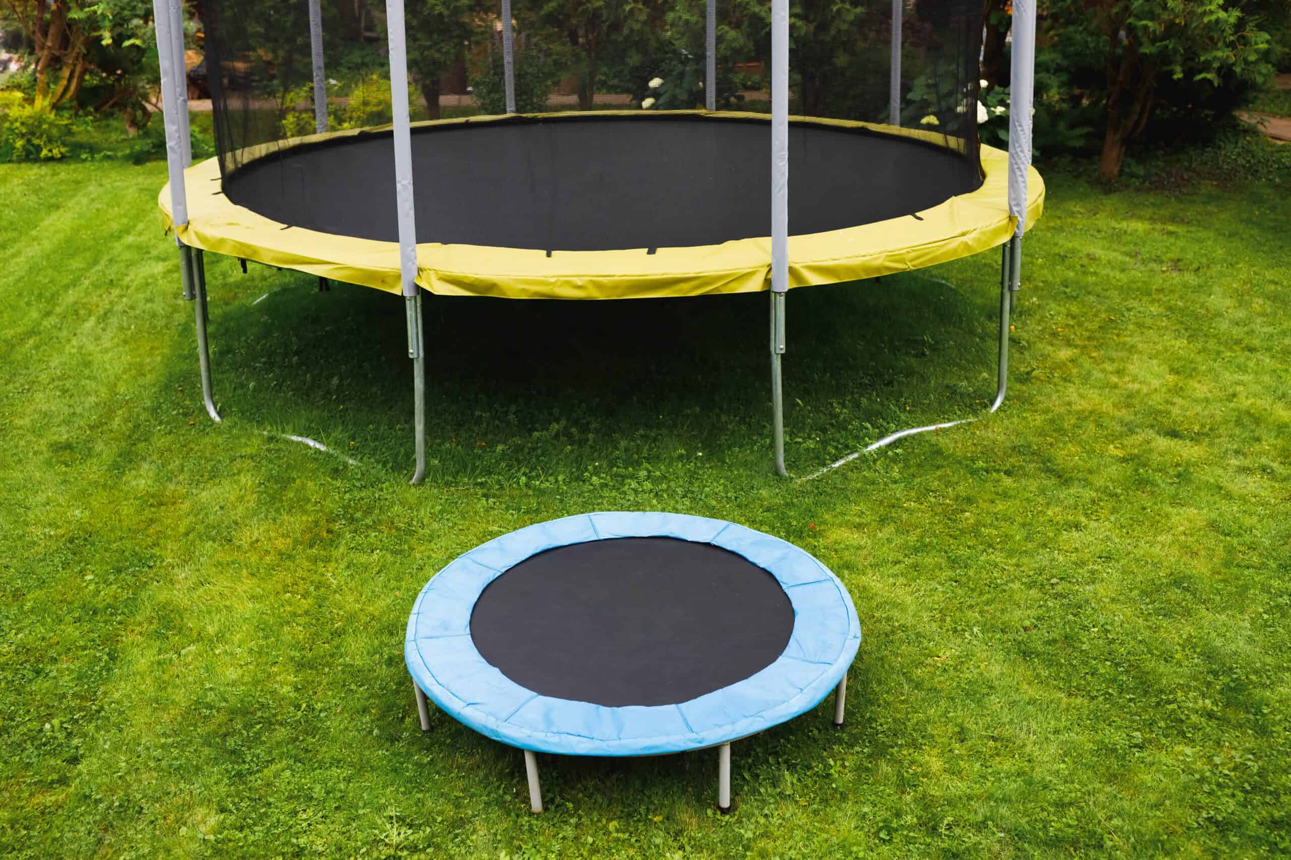 8 Best Trampolines For Small Backyard Tips For Happy Family