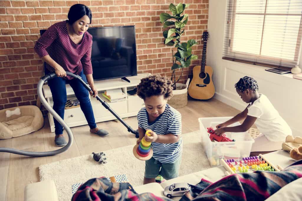 stay at home mum cleaning schedule