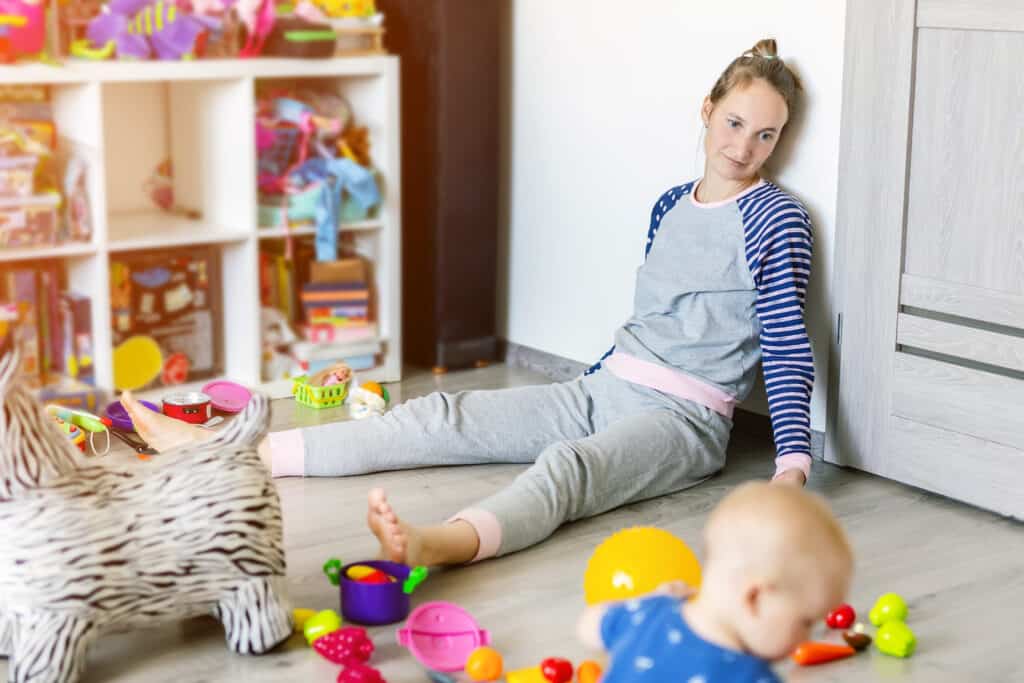 stay at home mum cleaning schedule